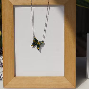 Serenade Blossoms - Sun Reflection Butterfly Necklace