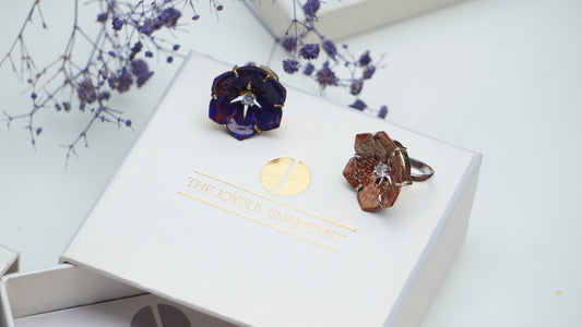 Geranium Show Enamel Ring
